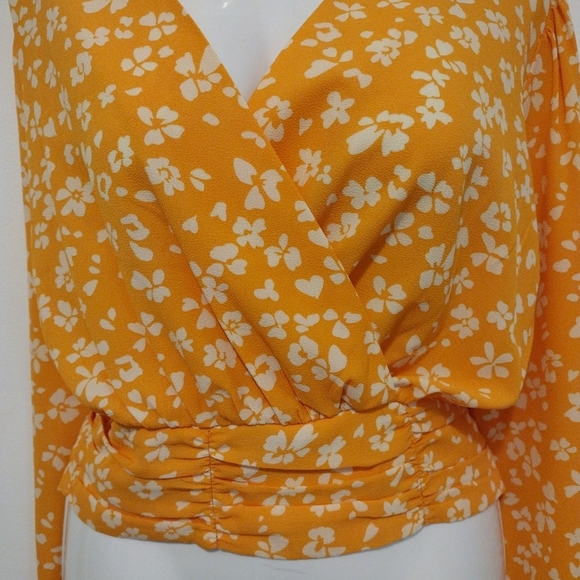 Lane Bryant - Long Sleeves Surplice Neck Shirred Waist Crop Blouse - Picture 7 of 16